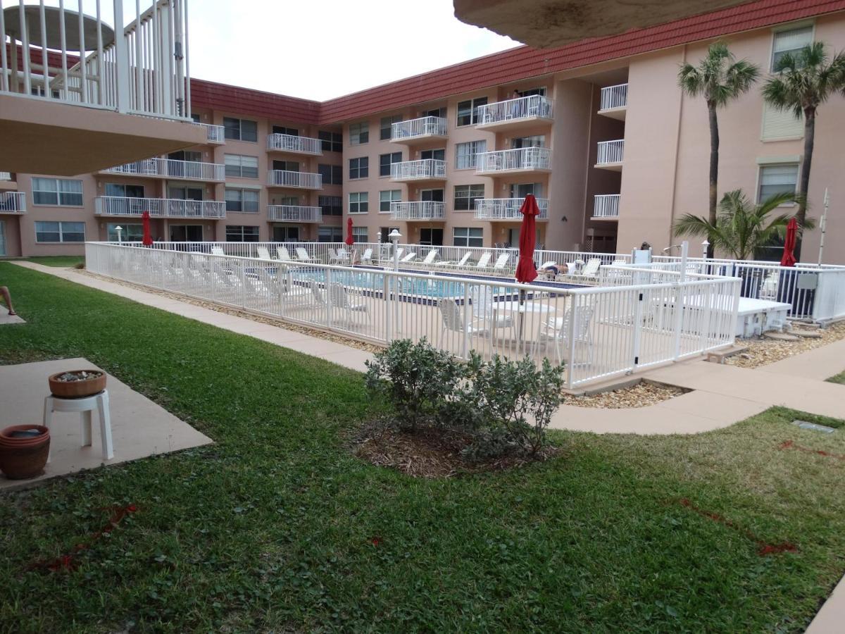 Spanish Main Unit 4- Direct Oceanfront Condo! Cocoa Beach Dış mekan fotoğraf